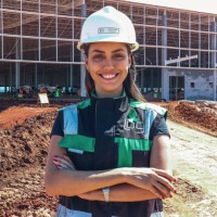 LOG Commercial Properties Employee Izadora Saes's profile photo