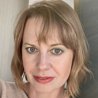 Us Consulate Employee Jessica Hunt's profile photo