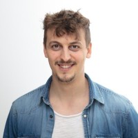 Simon Freitag Email