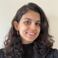Luani Viccino Email