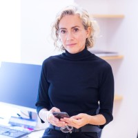 Beatriz Lorenzo Email & Phone Number