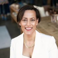 Agorapulse Employee Theresa Anderson's profile photo