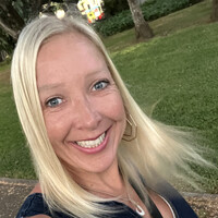 Trashie Employee Stephanie Kahelenoeau-Nery's profile photo