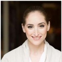 E-mail e número de telefone de Liz Stofenmacher