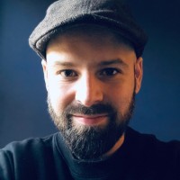 Carl-Benedikt Bender Email