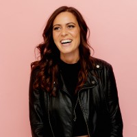 wmnsWORK Employee Iris Serbanescu's profile photo