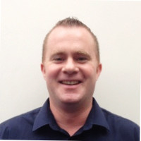 Derek mc Mahon Email