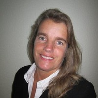 Julia Halloran Email & Phone Number