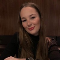 Valentina Pujol Email
