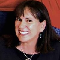 HeyUGLY.org Employee Betty Hoeffner's profile photo