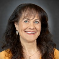 Isabelle Basil Email & Phone Number