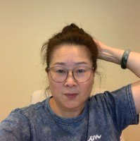 Oracle Employee Lilly Wang's profile photo