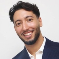 Le groupe Sarawak Employee Hamza Kharchi's profile photo