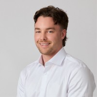 Leigh Smith Email & Phone Number