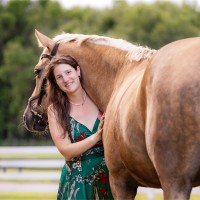 Revelio Labs Employee Lindsay Hensley's profile photo