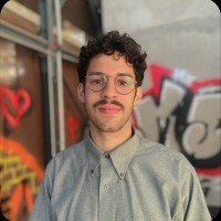 Vitor Abreu Email