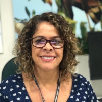 Neide Tavares Email