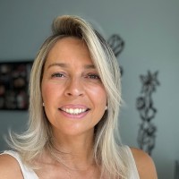 Camile da Silva Email