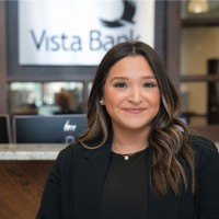 Julia MacIas Email & Phone Number