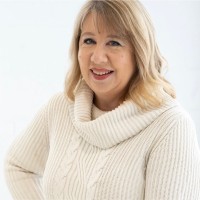 Amy James Email & Phone Number