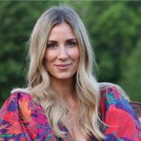 Elizabeth Lockhart Email & Phone Number