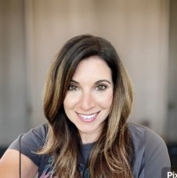 Data Network Solutions Inc Employee Nancy Salama's profile photo