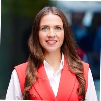 Julia Black Email