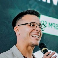 Caio Bianchi Email & Phone Number