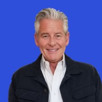 E-mail e número de telefone de Mike McNamara