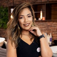 Socila Employee Hellen dos Santos's profile photo