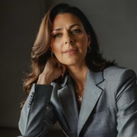 Suzana Jäger Email