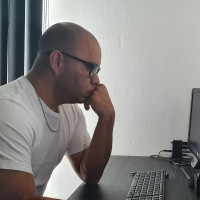 Omar Lugo Morales Email