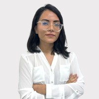 Alondra García Email