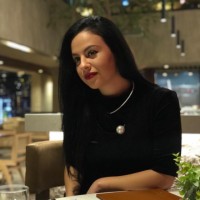 Ana Naka Email