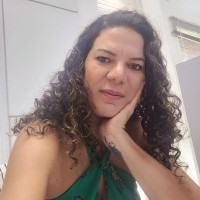 Juliana Cadidé Email