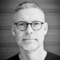 Physical Optics Corporation Employee Jan Woxing's profile photo