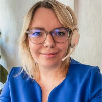 Sandra Helfenstein Email
