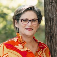 Martine Deschamps Email & Phone Number