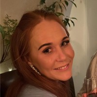 Frescobol Carioca Employee Flora Burt's profile photo