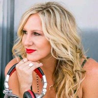 Self employed Employee Nicole Cherry's profile photo