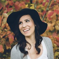 Paper Leaf Employee Jenelle Spychka's profile photo