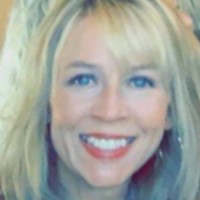 Leigh Pierce Email & Phone Number