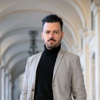 Bruno Correia Email