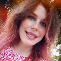 Company XYZ Employee Lilia Litvinenko's profile photo