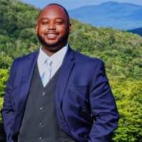 Amazon Employee Justin Ernest's profile photo