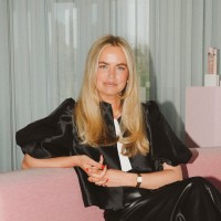 CAIA Cosmetics Employee Renée Söderström's profile photo