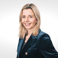 Julia Carling Email
