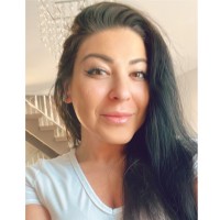 Dezer Properties Employee Melanie K.'s profile photo