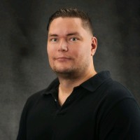 Radovan R. Email