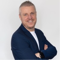 Iain Banks Email & Phone Number